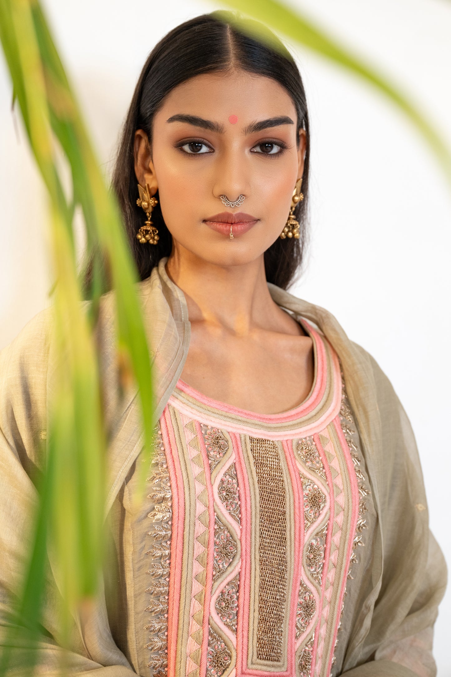 MANORAMA 06