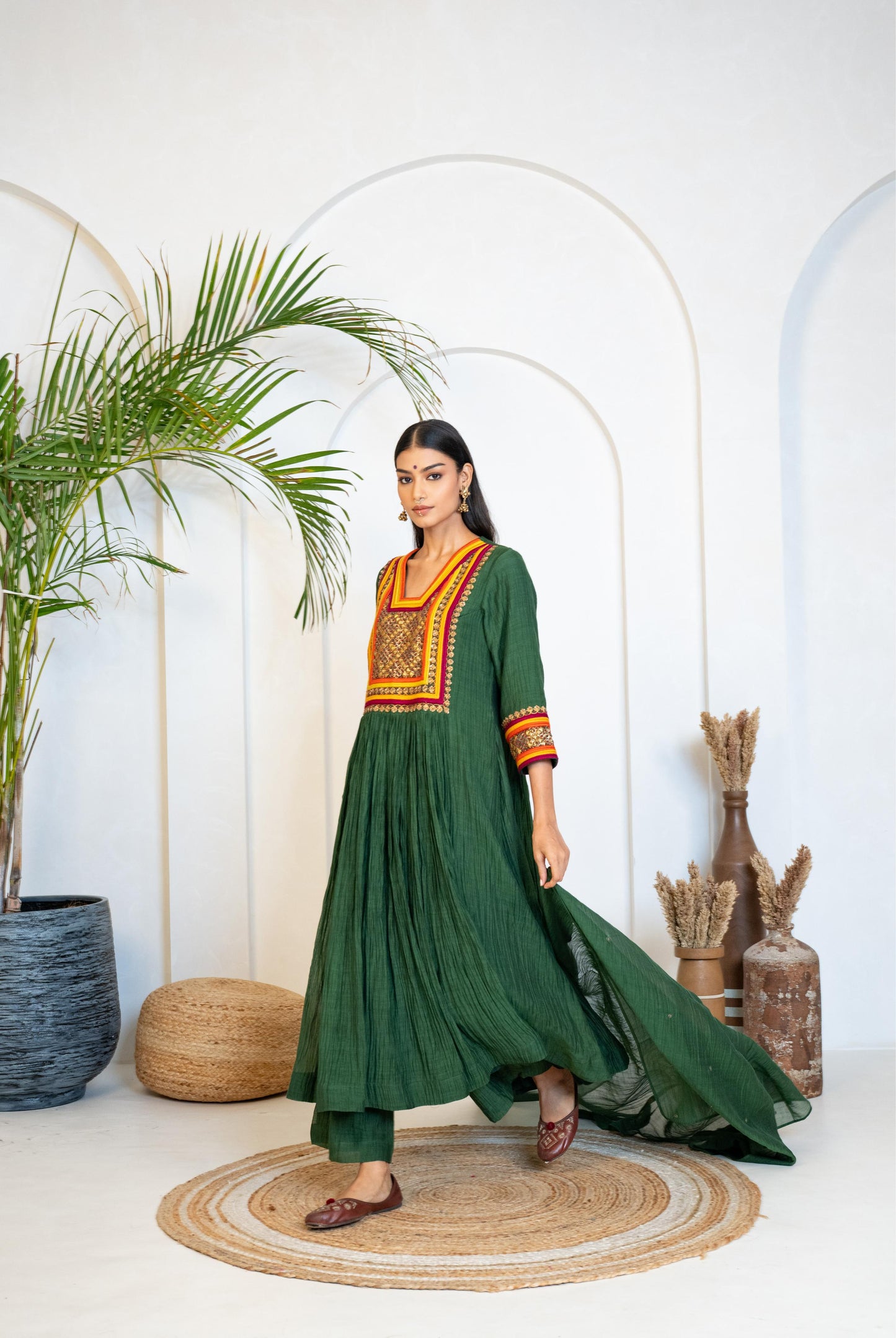 MANORAMA 08