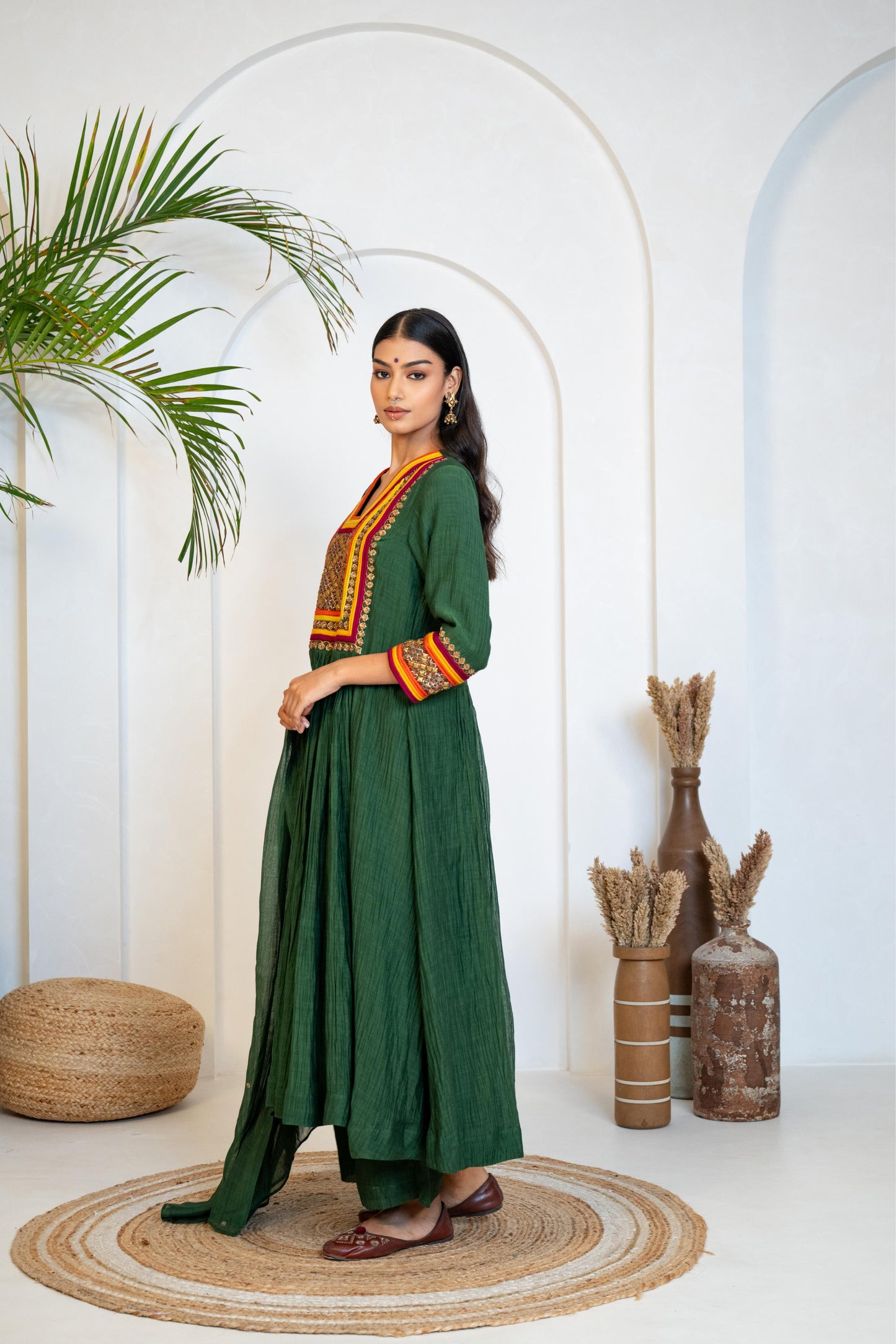 MANORAMA 08