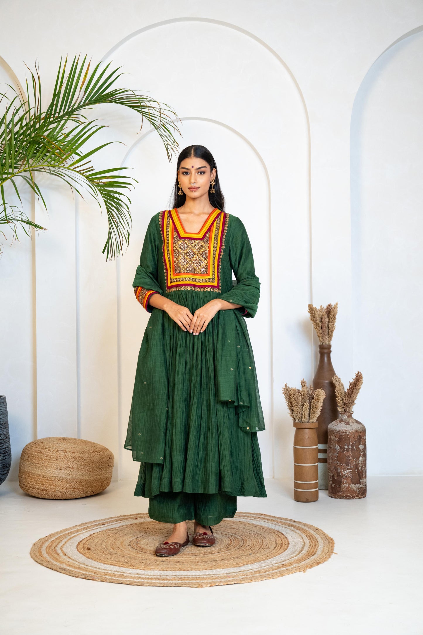 MANORAMA 08