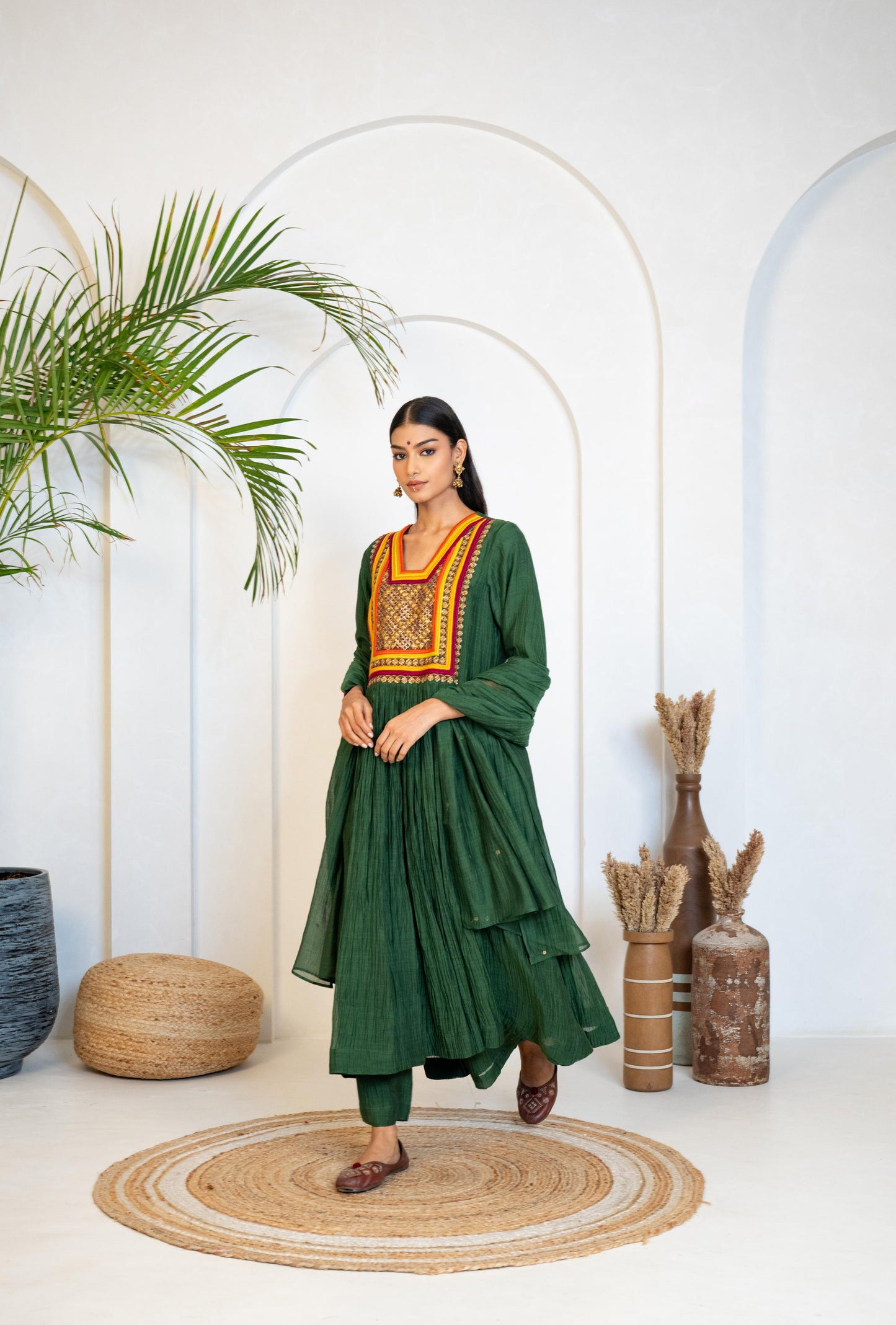MANORAMA 08