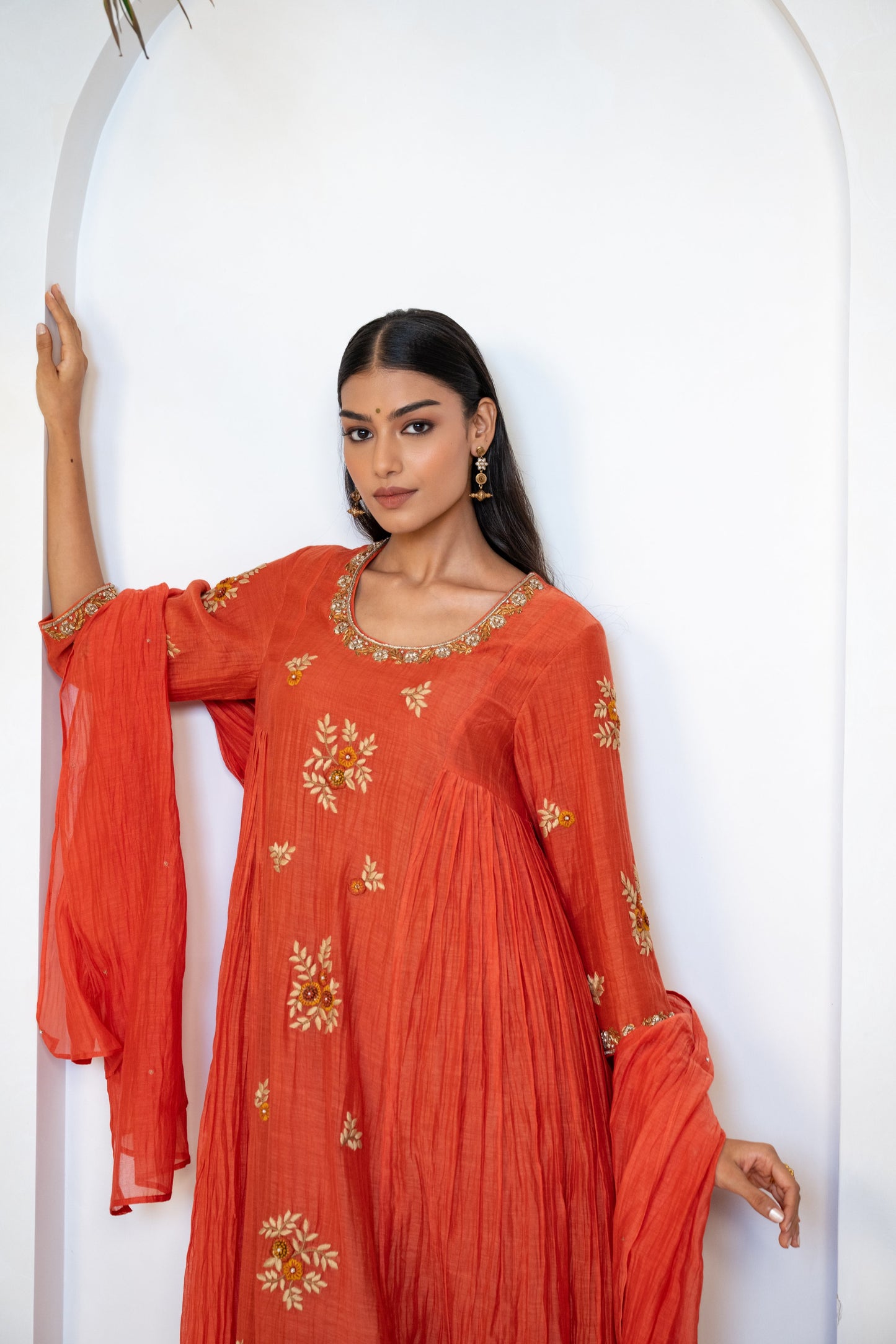 MANORAMA 12