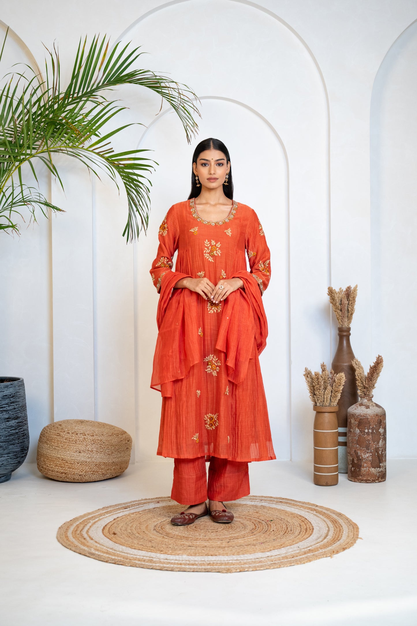 MANORAMA 12