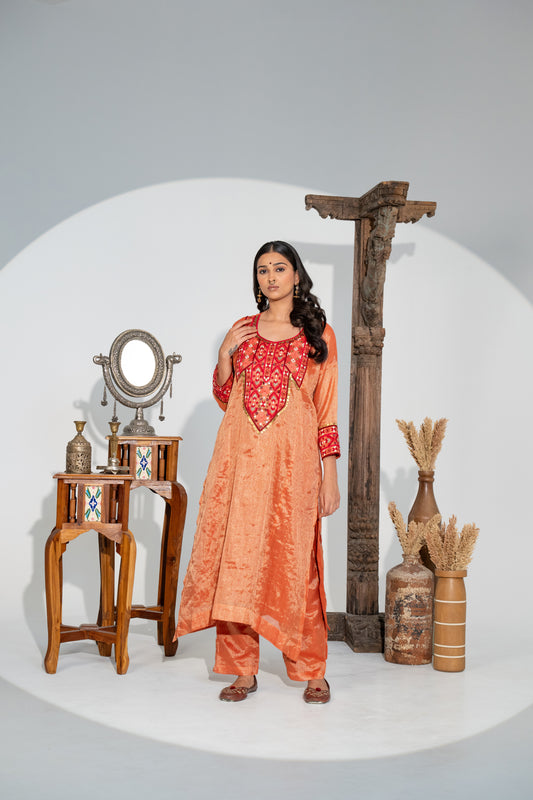 MANORAMA 01