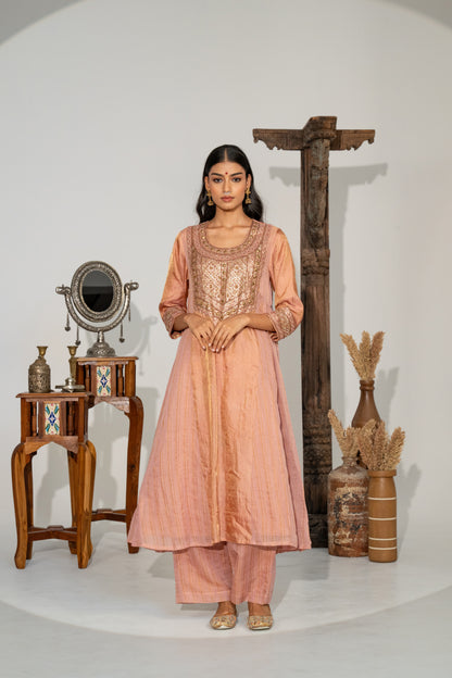 MANORAMA 02