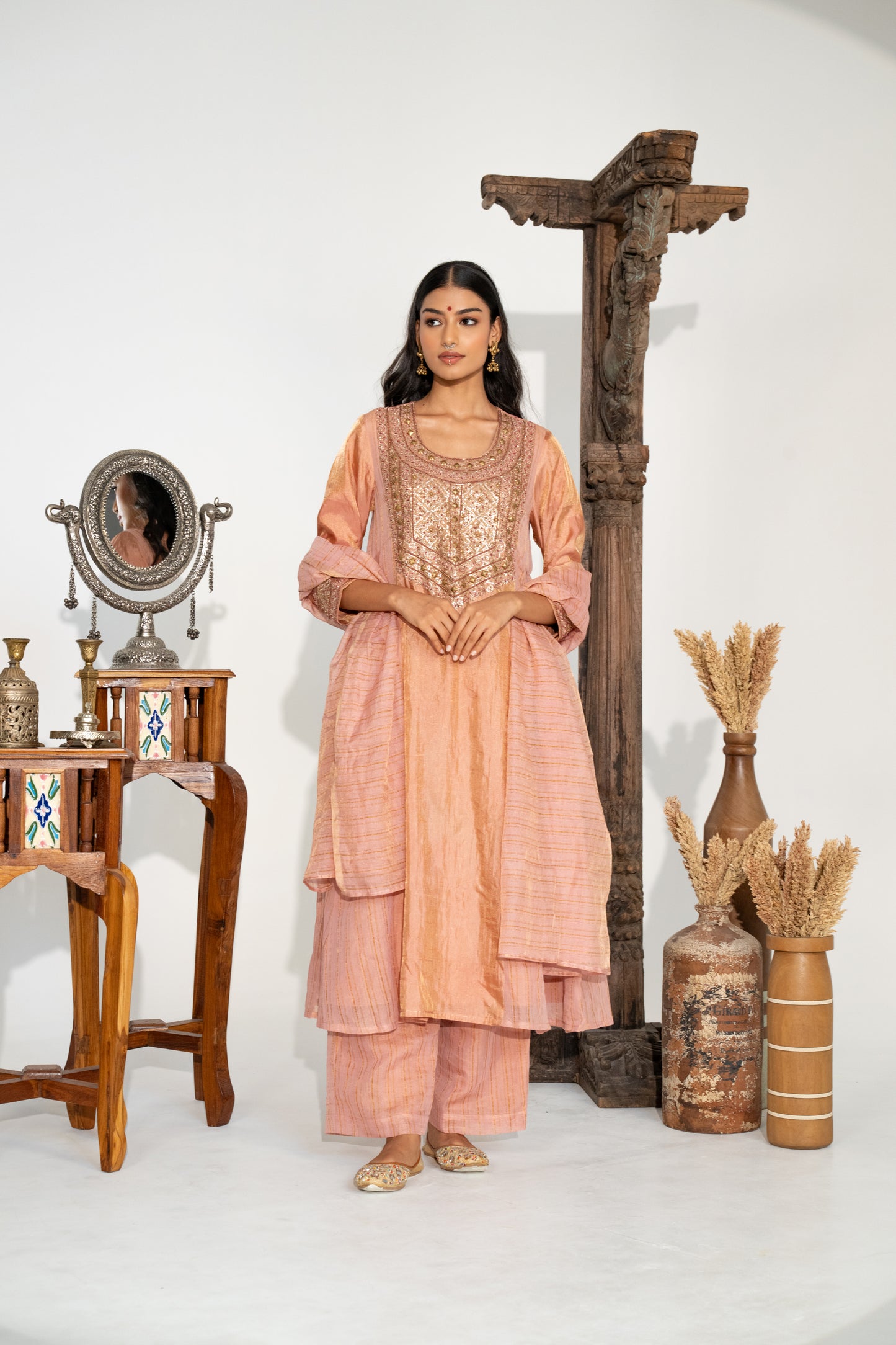 MANORAMA 02
