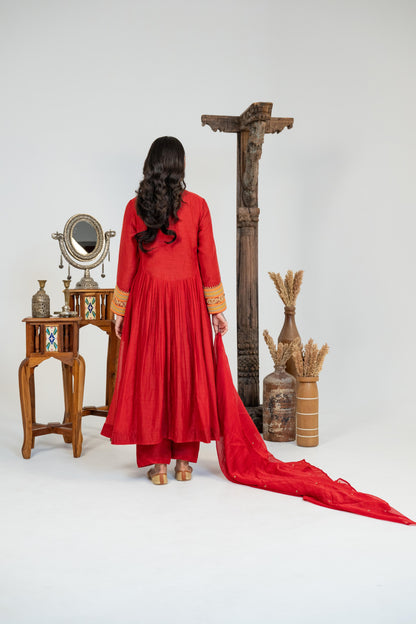 MANORAMA 05