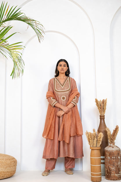 MANORAMA 07