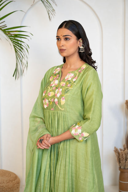 MANORAMA 10